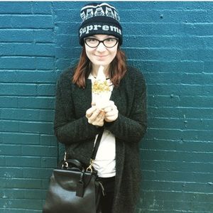 Meet your Posher, Brittni